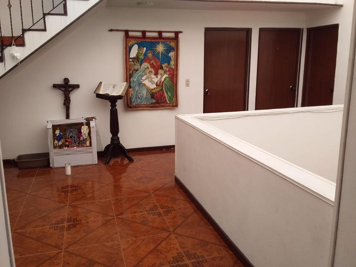 Habitacion Con Bano Privado Cerca Al Aeropuerto Bogotá Exteriér fotografie